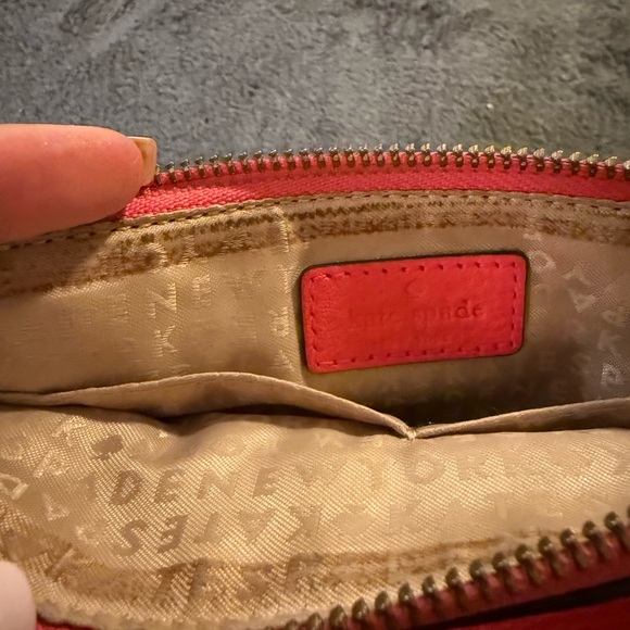 kate spade Chrissy Berkshire road Wristlet - Picture 6 of 9